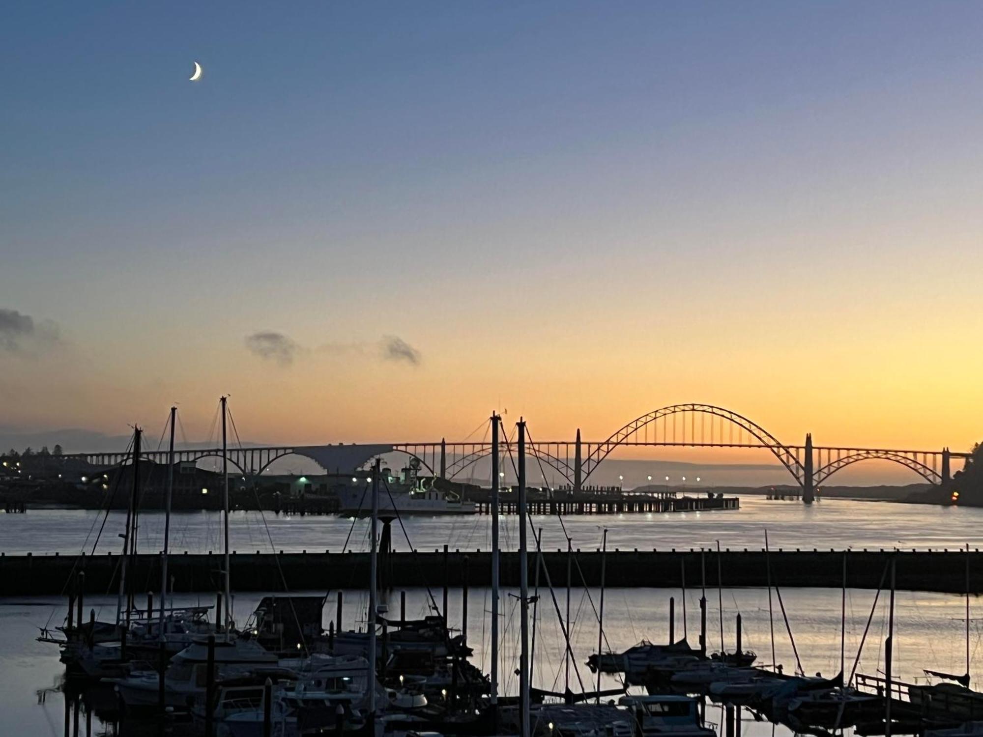 The Landing At Newport Condominium Hotel Extérieur photo