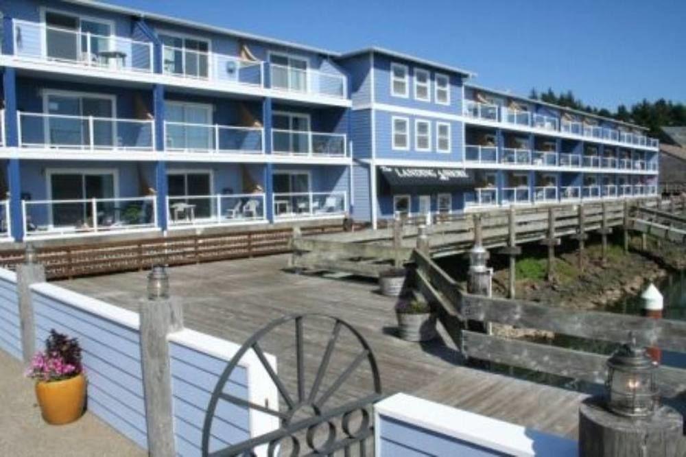 The Landing At Newport Condominium Hotel Extérieur photo