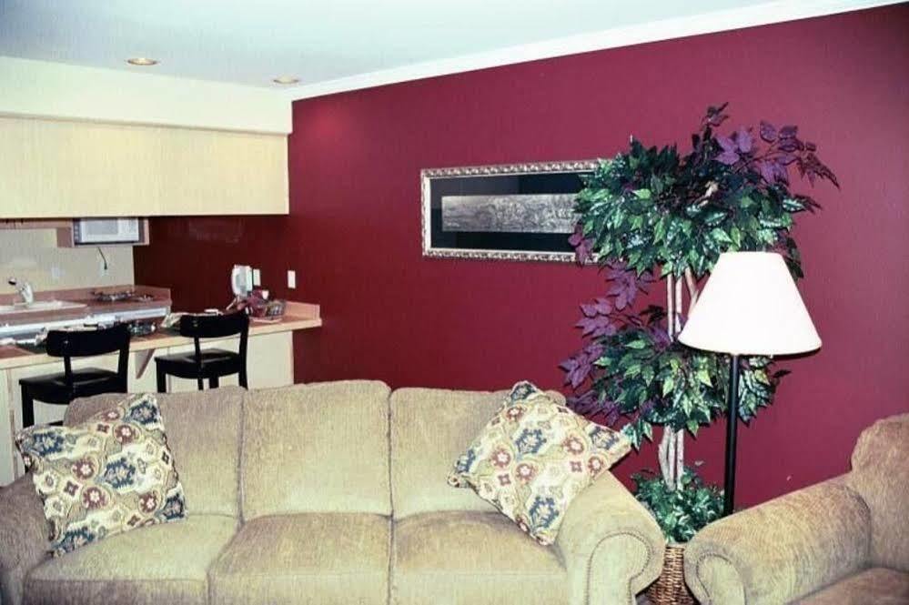 The Landing At Newport Condominium Hotel Extérieur photo